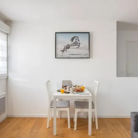 Grand Confort, Apartment